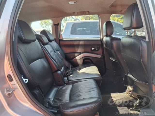 2012 MITSUBISHI OUTLANDER 