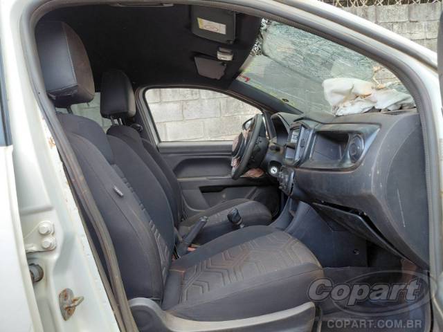 2025 FIAT STRADA CD 