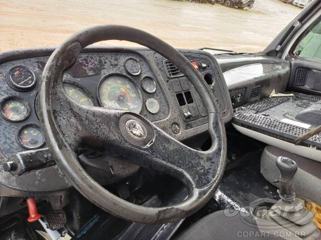 2009 MERCEDES BENZ 1718 