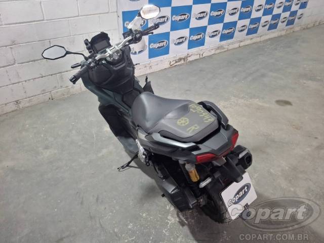 2024 HONDA ADV 