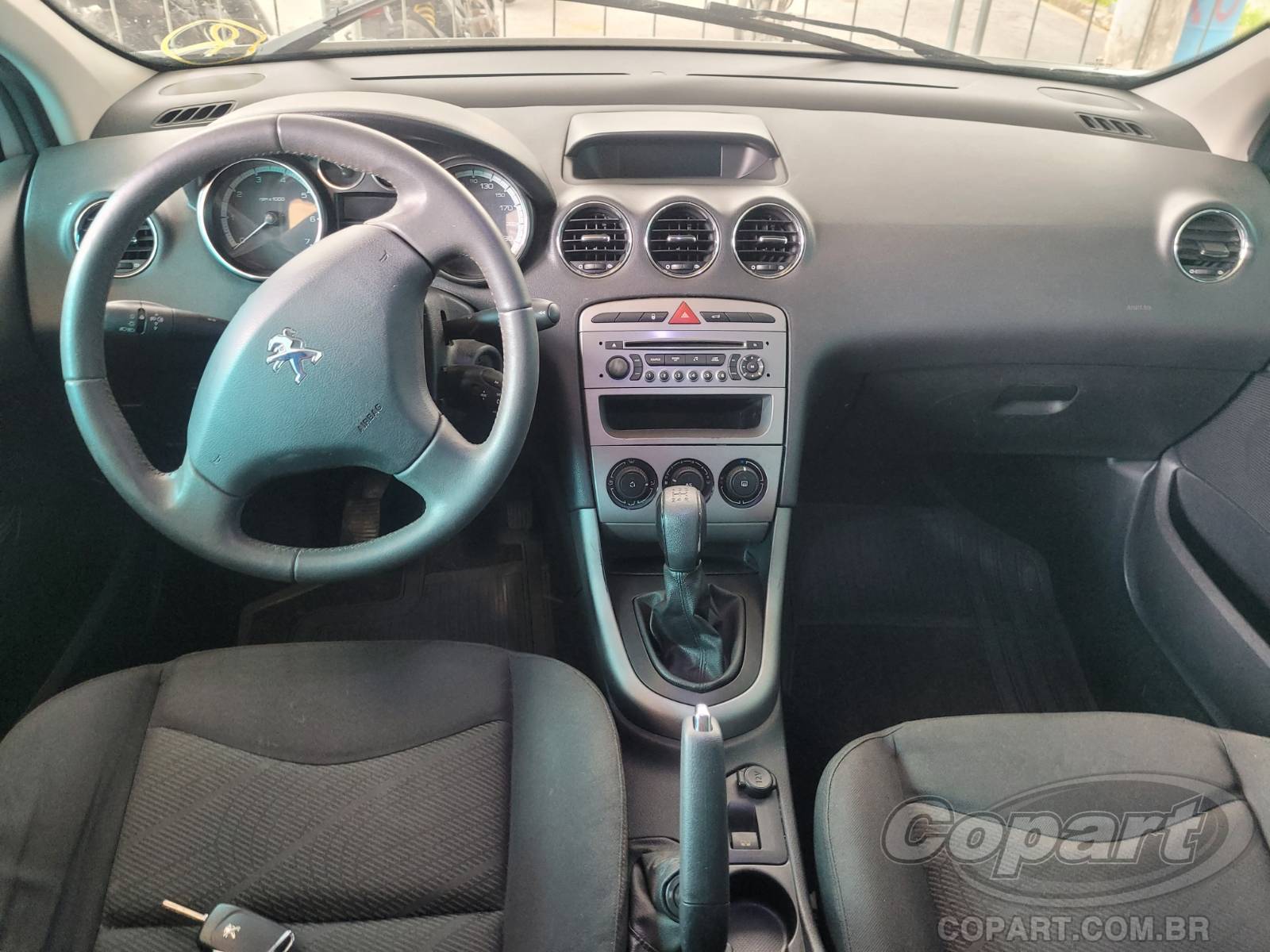 Foto 9 de 10: 2014 PEUGEOT 308