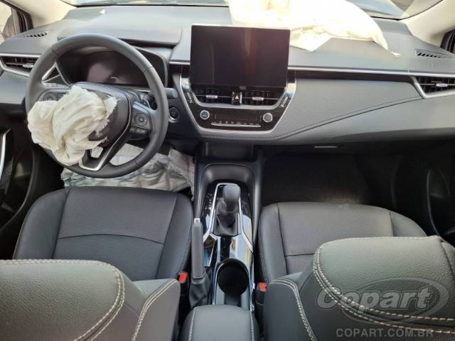 2025 TOYOTA COROLLA 