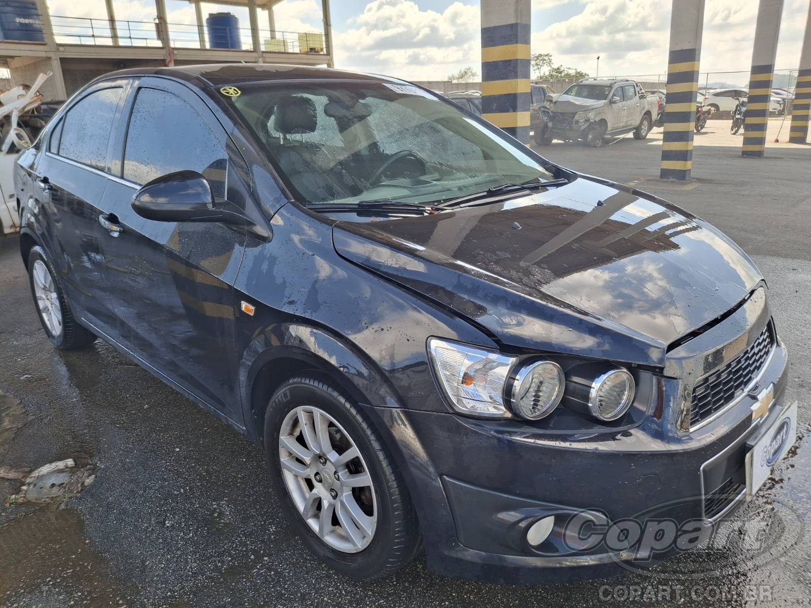 Veículo GM - Chevrolet Sonic Chevrolet Sonic Sedan LTZ 2013 Pequena Monta 2013 em leilão