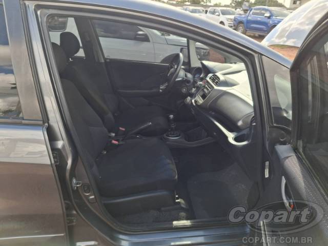 2012 HONDA FIT 