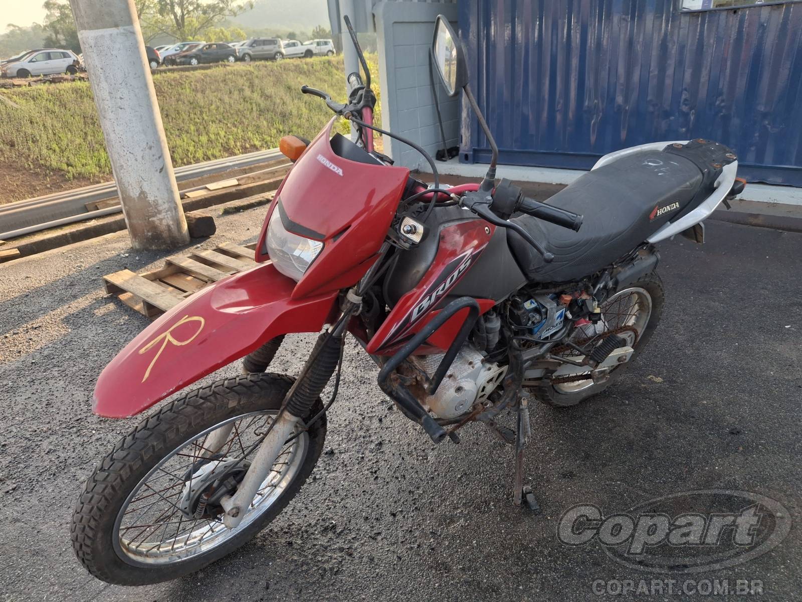 Foto 2: 2011 HONDA NXR 150