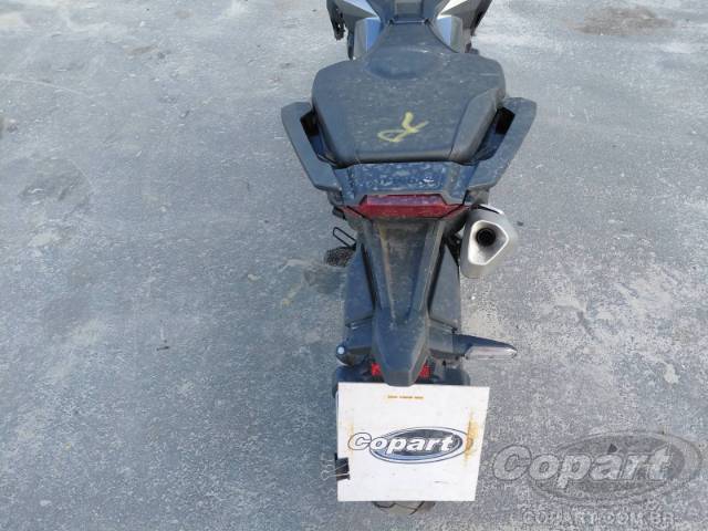 2025 HONDA X-ADV 