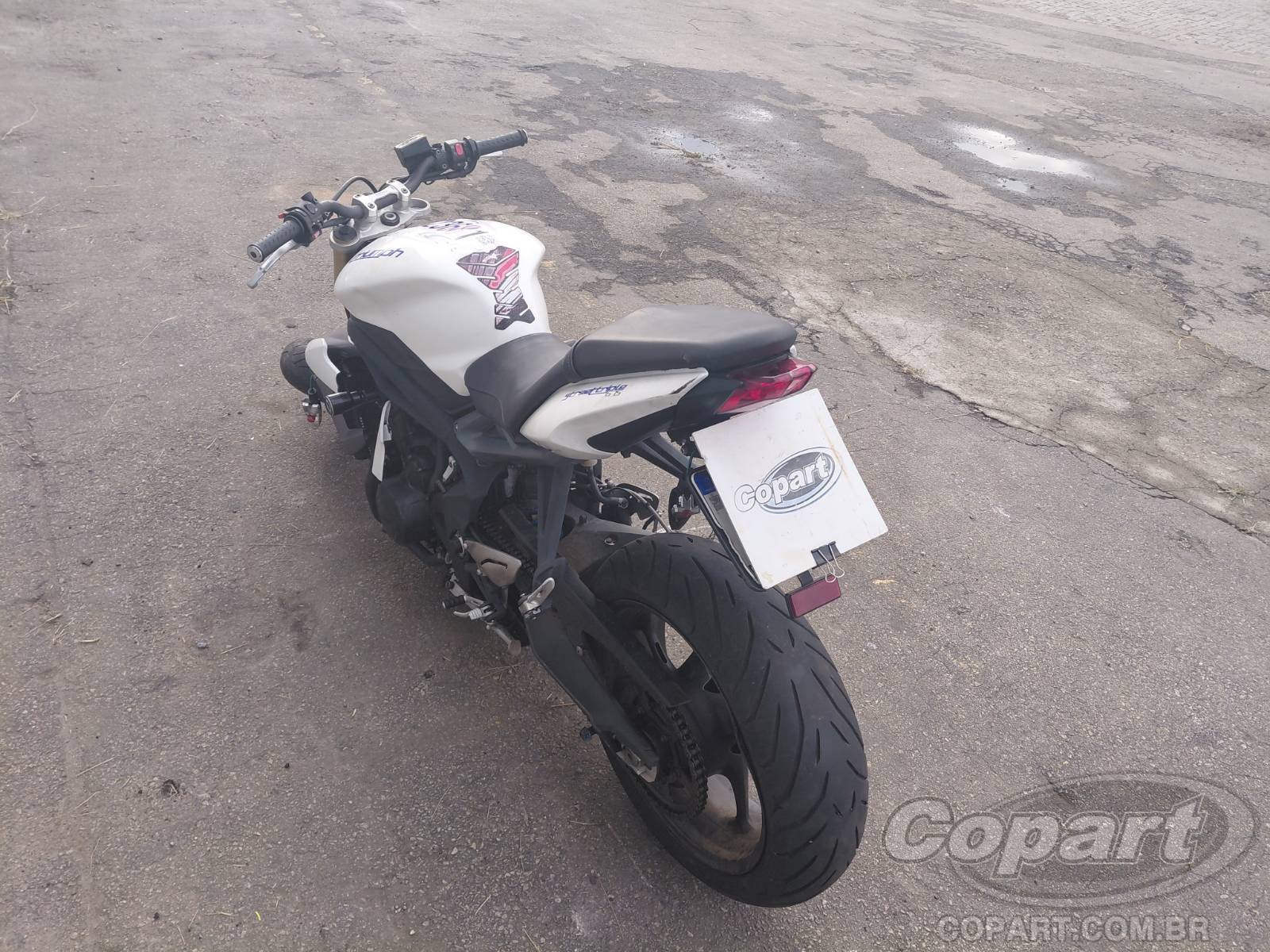 Foto 3: 2014 TRIUMPH STREET TRIPLE