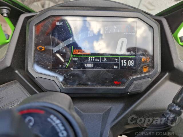 2025 KAWASAKI NINJA ZX-4R 