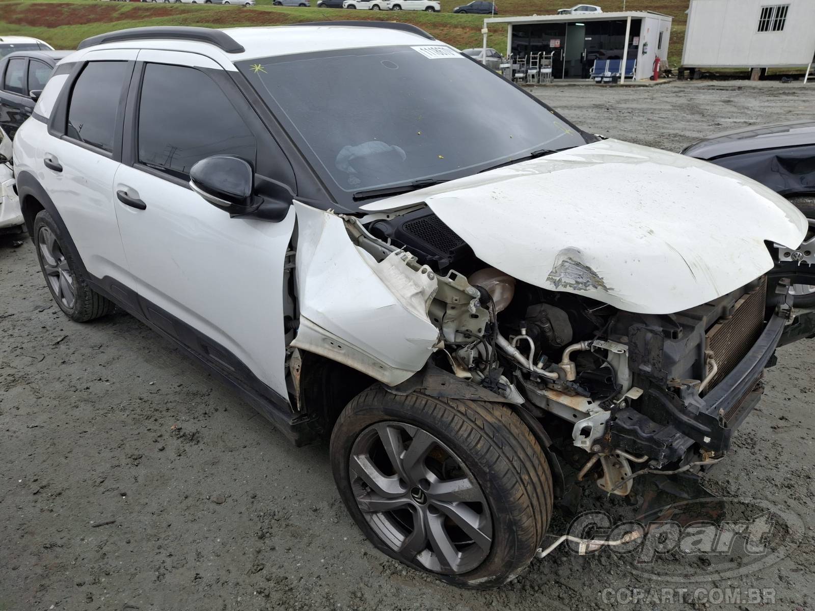 Veículo Peugeot C4 Citroën C4 Cactus 2022 2022 em leilão