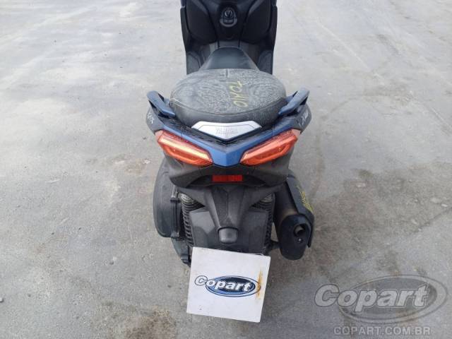 2021 YAMAHA XMAX 