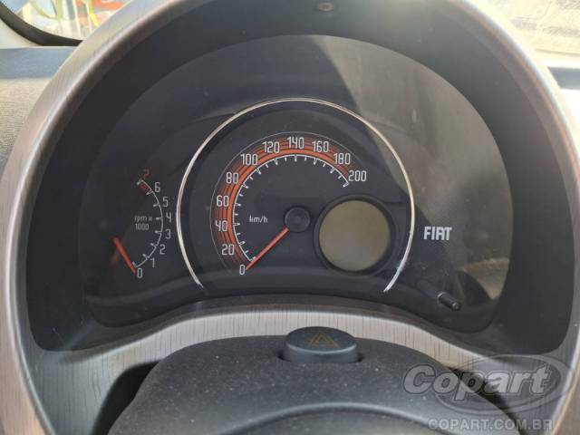 2014 FIAT UNO 