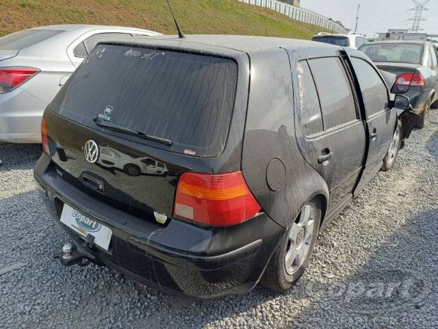 2002 VOLKSWAGEN GOLF 