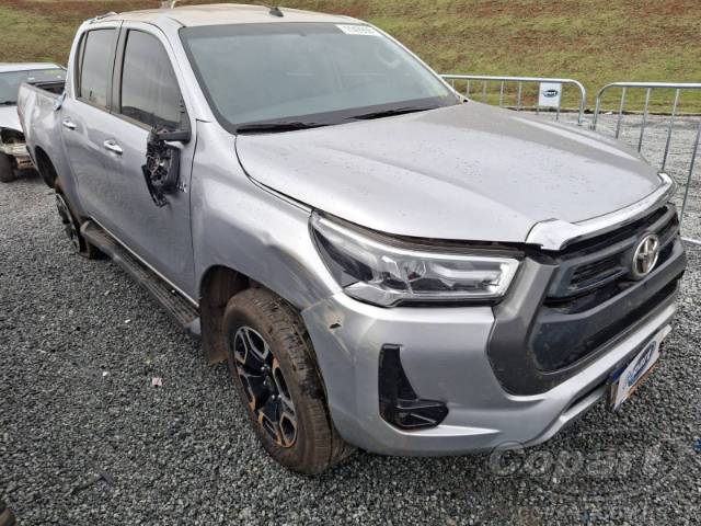 2025 TOYOTA HILUX CD 