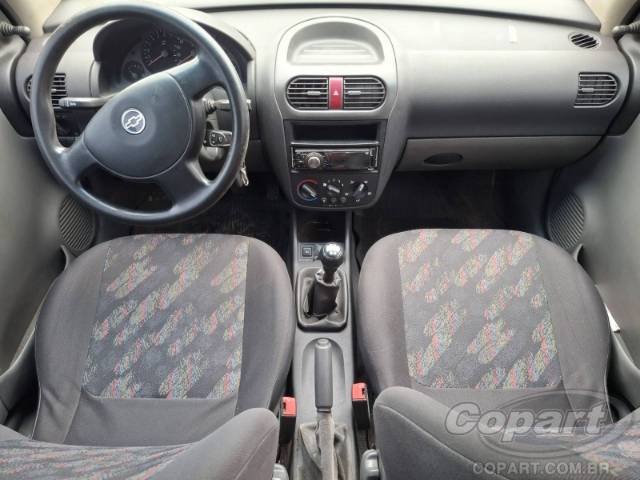 2004 CHEVROLET CORSA 