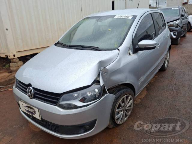 2013 VOLKSWAGEN FOX 