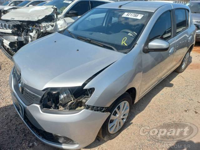 2017 RENAULT SANDERO 