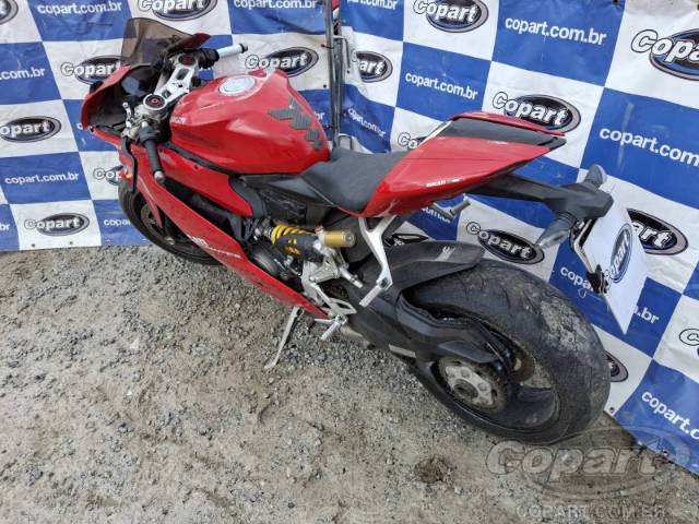 2016 DUCATI SUPERBIKE 