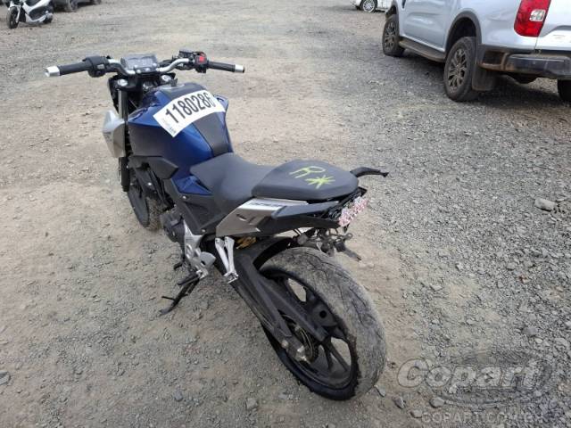 2026 HONDA CB 300F 