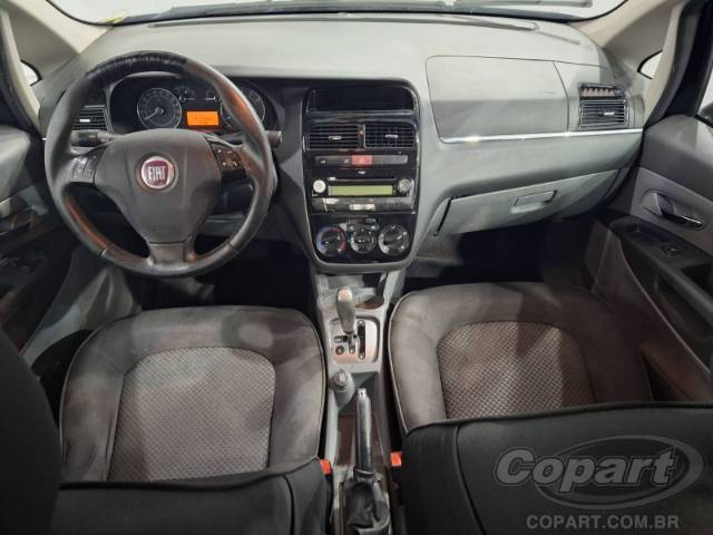 2011 FIAT LINEA 