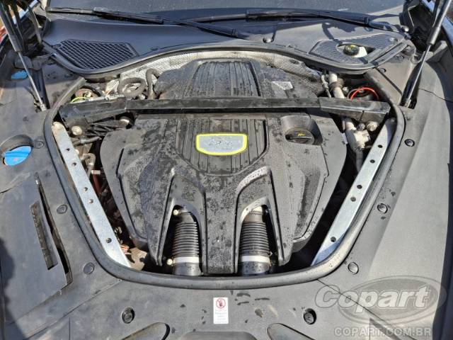 2018 PORSCHE PANAMERA 