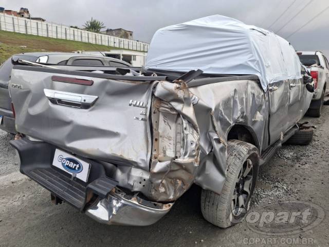 2019 TOYOTA HILUX CD 