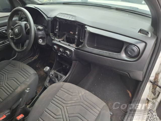 2024 FIAT STRADA 