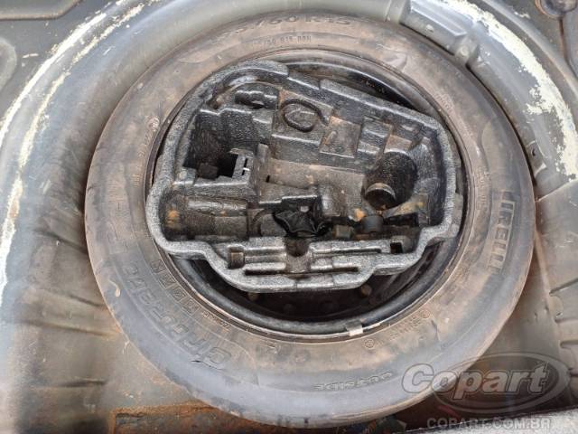 2010 VOLKSWAGEN SPACEFOX 