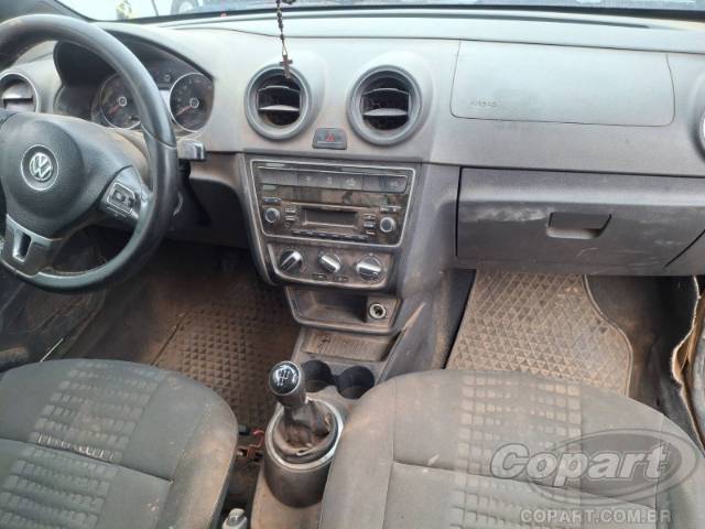 2016 VOLKSWAGEN SAVEIRO CD 