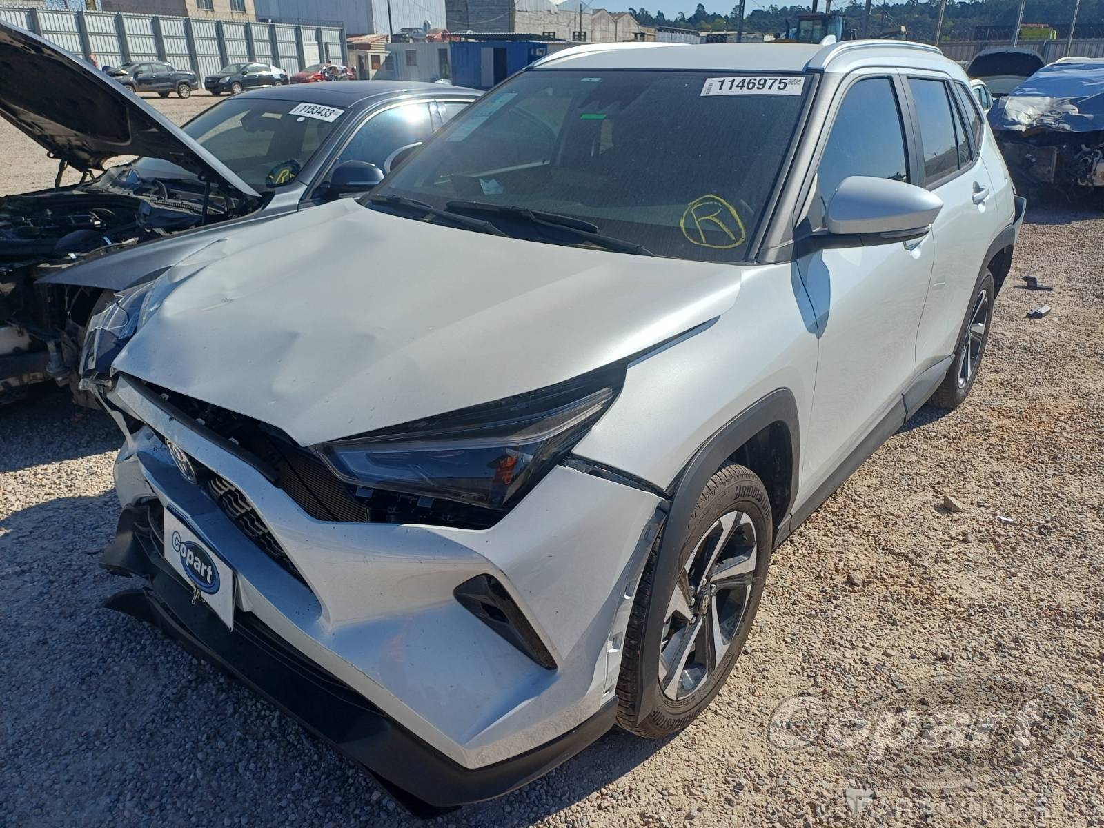 Foto 2: 2026 TOYOTA YARIS CROSS