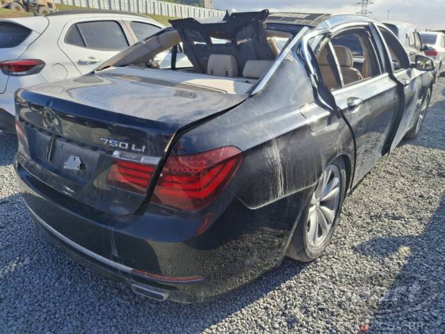 2015 BMW SERIE 7 
