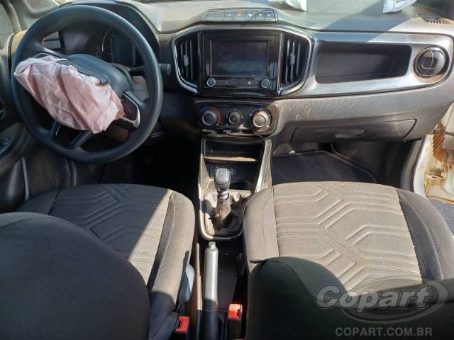 2025 FIAT STRADA CD 