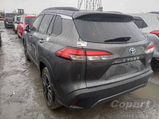 2026 TOYOTA COROLLA CROSS 