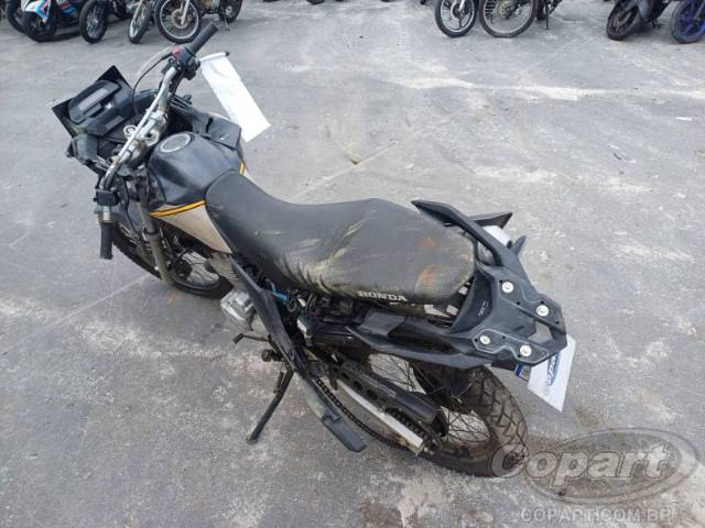 2023 HONDA XRE 300 