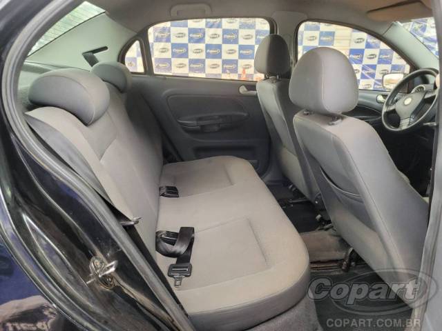 2012 VOLKSWAGEN VOYAGE 