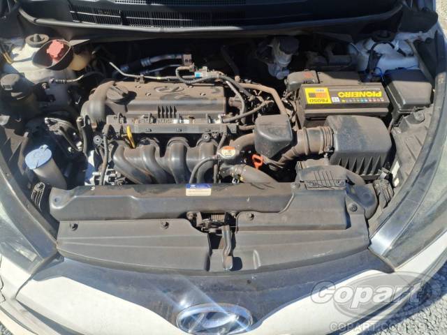 2015 HYUNDAI HB20 
