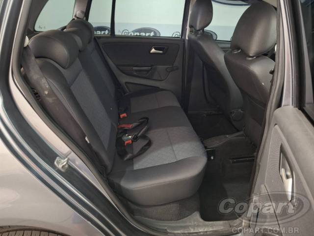 2014 VOLKSWAGEN SPACEFOX 