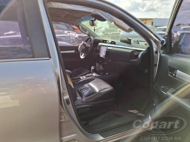 2021 TOYOTA HILUX CD 