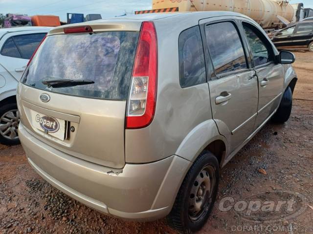 2010 FORD FIESTA 