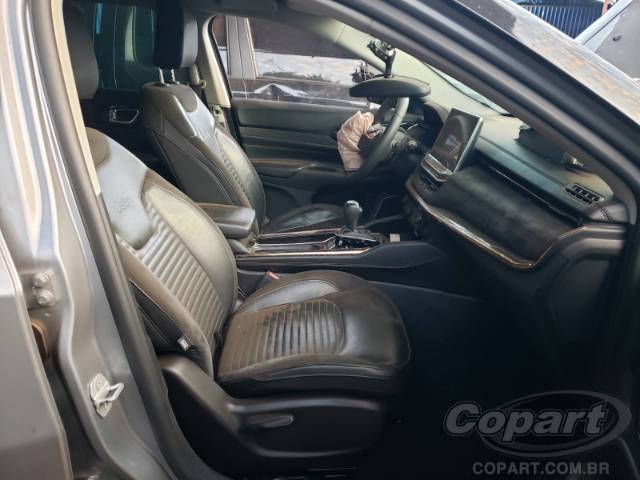2023 JEEP COMMANDER 