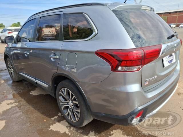 2016 MITSUBISHI OUTLANDER 