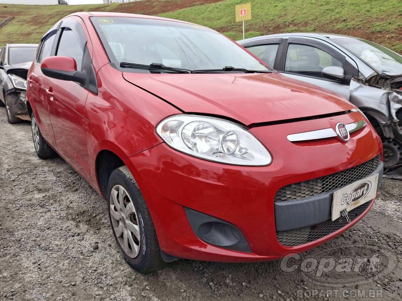 Fiat Palio Attractive 1.0 Evo 2016 Colisão Média Monta