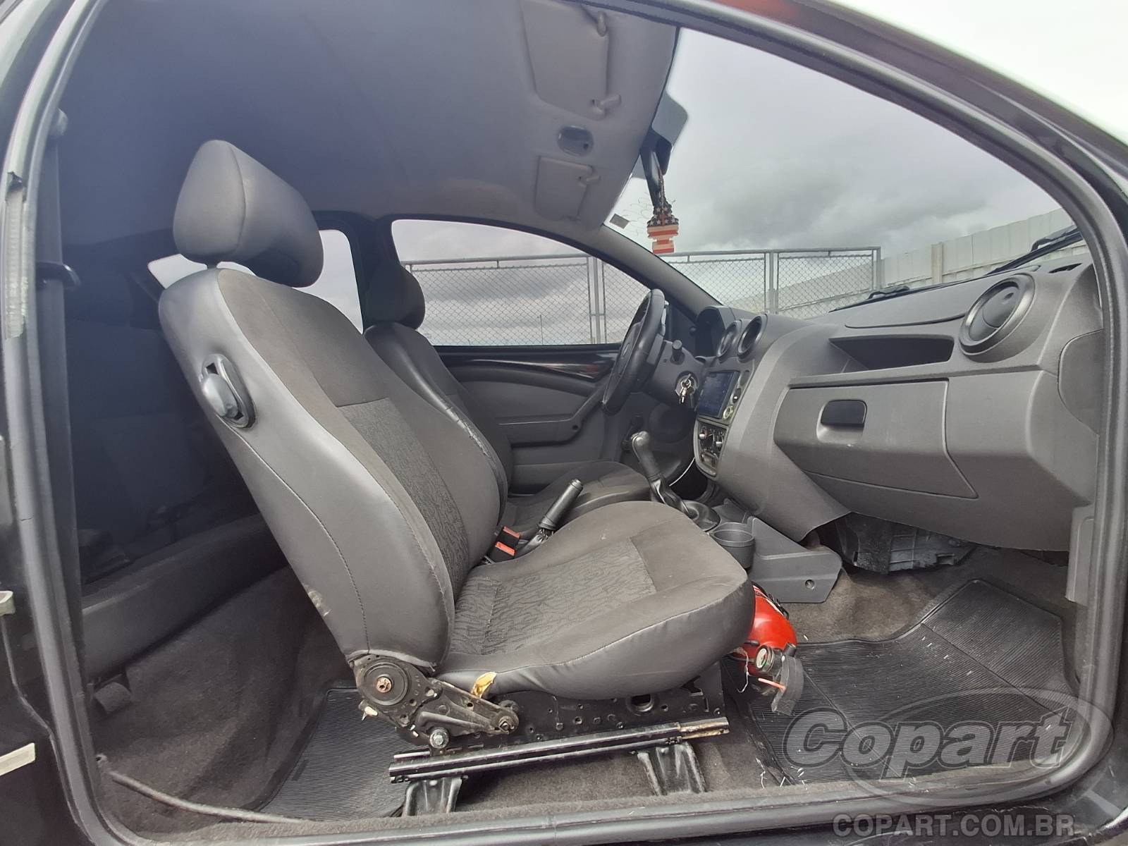 Foto 5: 2011 FORD KA