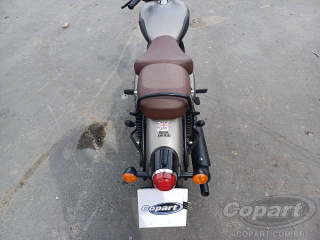 2025 ROYAL ENFIELD CLASSIC 