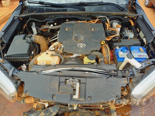 2019 TOYOTA HILUX CD 