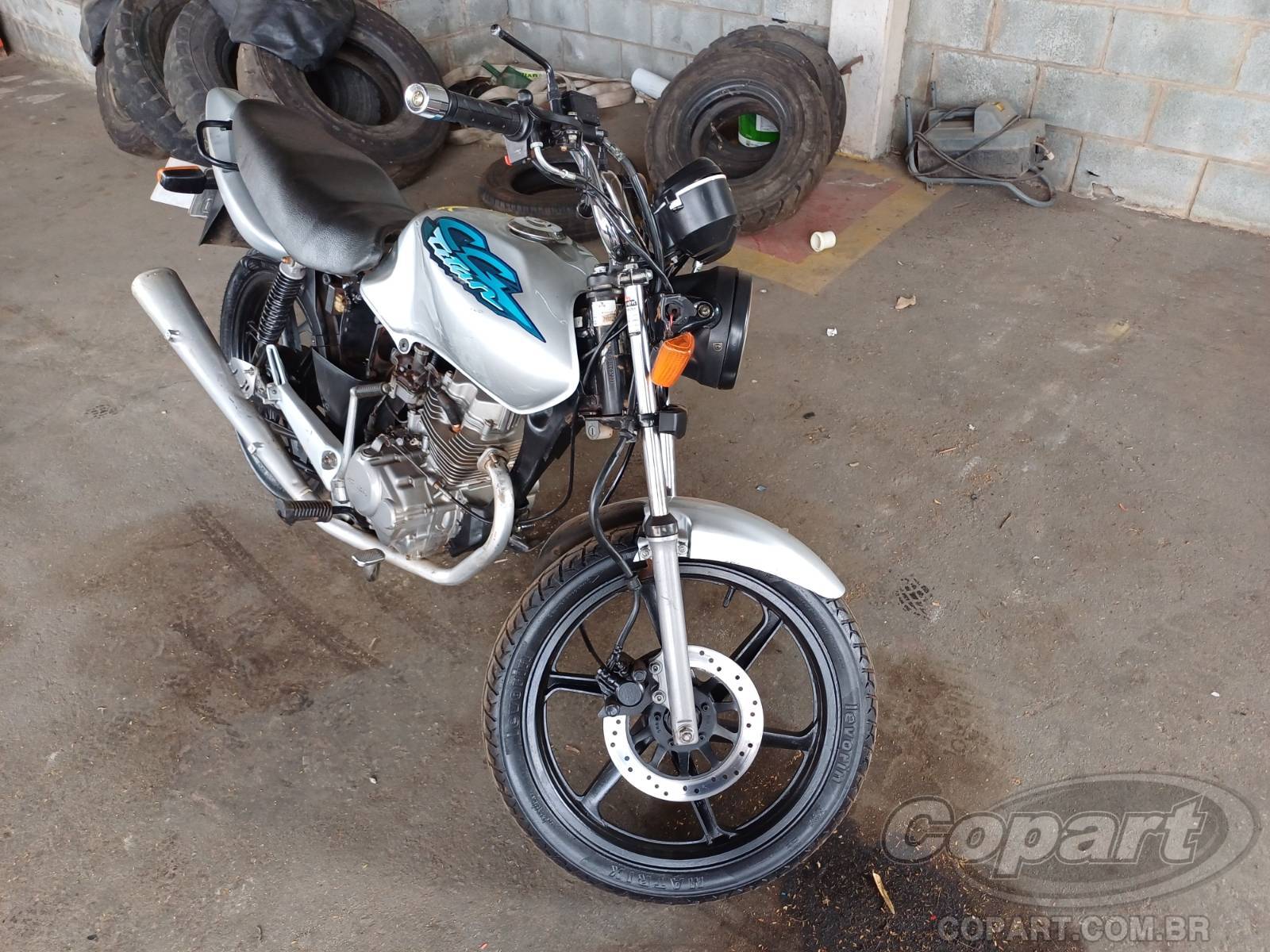 Veículo HONDA CG 125 2002 HONDA CG 125 Titan ES Motos 2002 em leilão