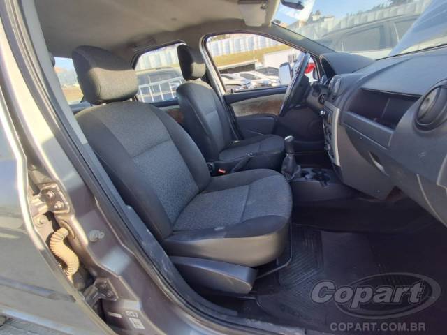 2008 RENAULT LOGAN 