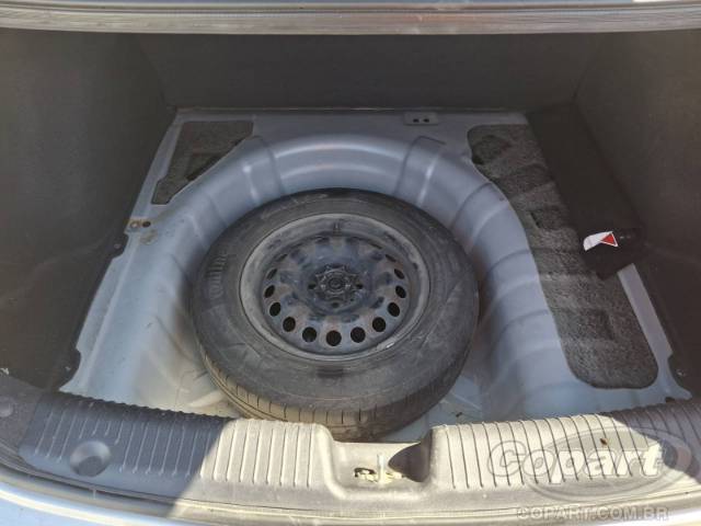 2015 HYUNDAI HB20S 