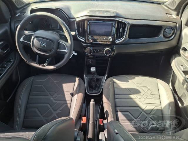 2025 FIAT STRADA CD 