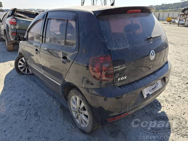 2011 VOLKSWAGEN FOX 