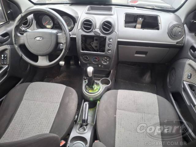 2011 FORD FIESTA SEDAN 